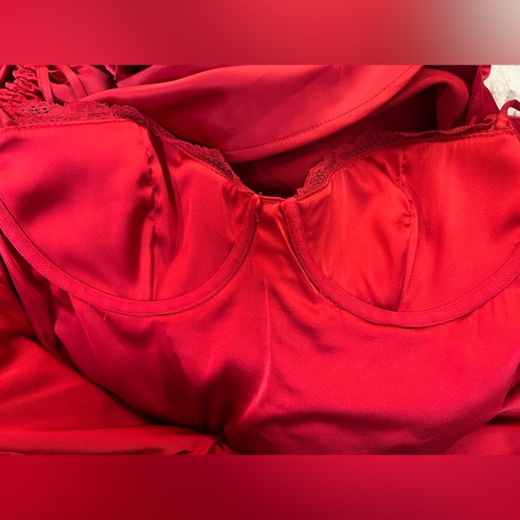 Oh Polly Red Satin Ruched Stretchy All For You Mini Bodycon Dress US 6 (UK 10) - Picture 7 of 10